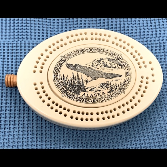 Artek Other - Vintage Cribbage Scrimshaw board. Faux Ivory. Rare